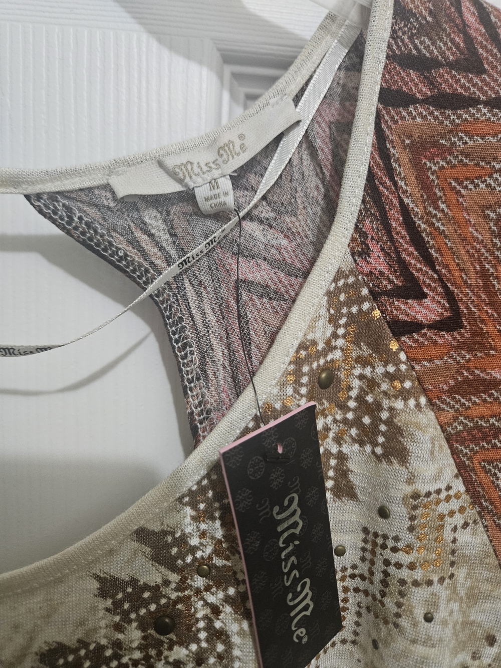 Miss Me Cream Front Tee with Rust and Black Patterned Raglan Sleeves - Picture 2 of 5